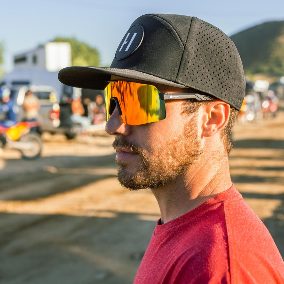 Black Mesh Flat Brim Hat Side by Side - Angle View | Havoc