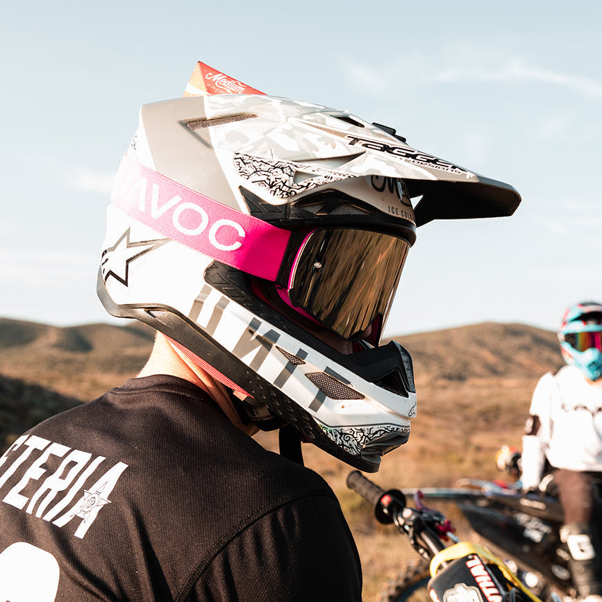 Infinity Goggle (Flamingo) UTV Off-Road - Close-Up Detail | Havoc