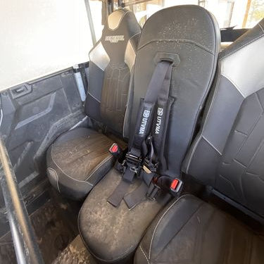 Polaris General 4-Seat Rear Bump Seat with Console Delete Kit
