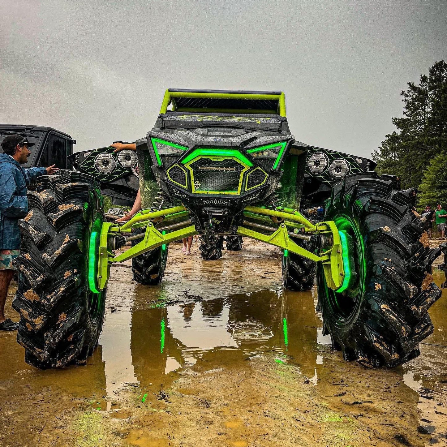 Polaris RZR Pro R / Pro S / Turbo R Front Bumper UTV Lighting - Full View | L&W Fab