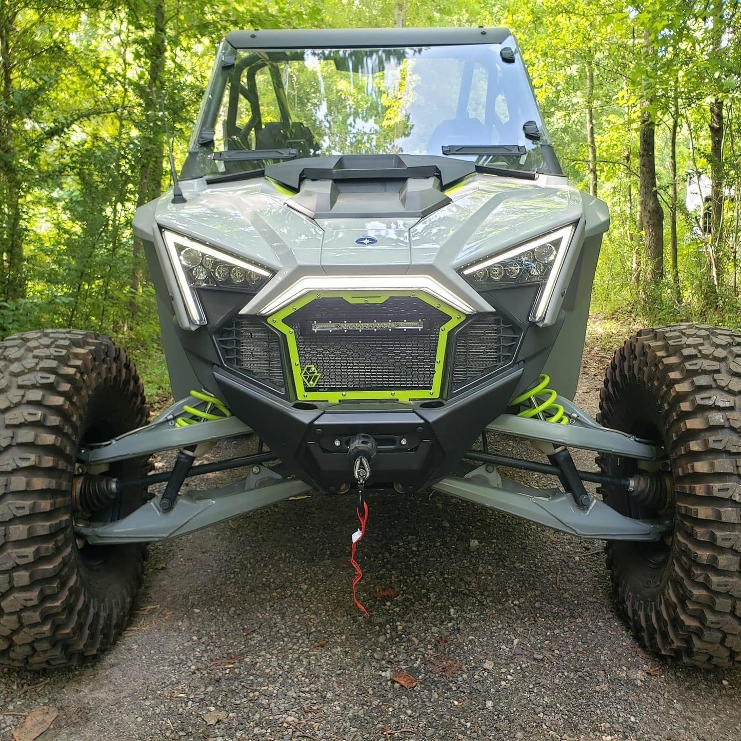 Polaris RZR Pro R / Pro XP / Turbo R Front Grille with Light Bar UTV Side by Side - Product Photo | L&W Fab
