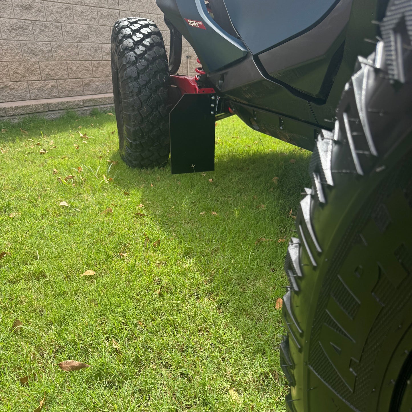 Rock Knocker Can-Am Maverick R Mud Flaps - view 3