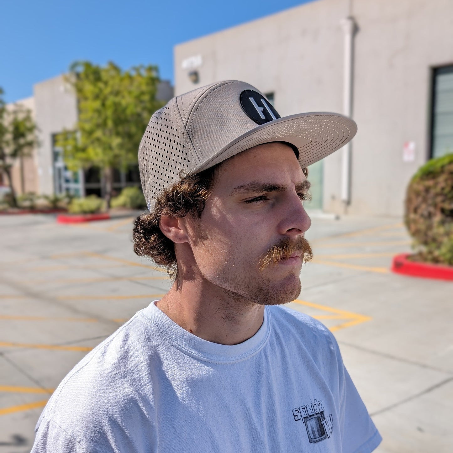 Tan Mesh Flat Brim Hat SxS - Installed View | Havoc