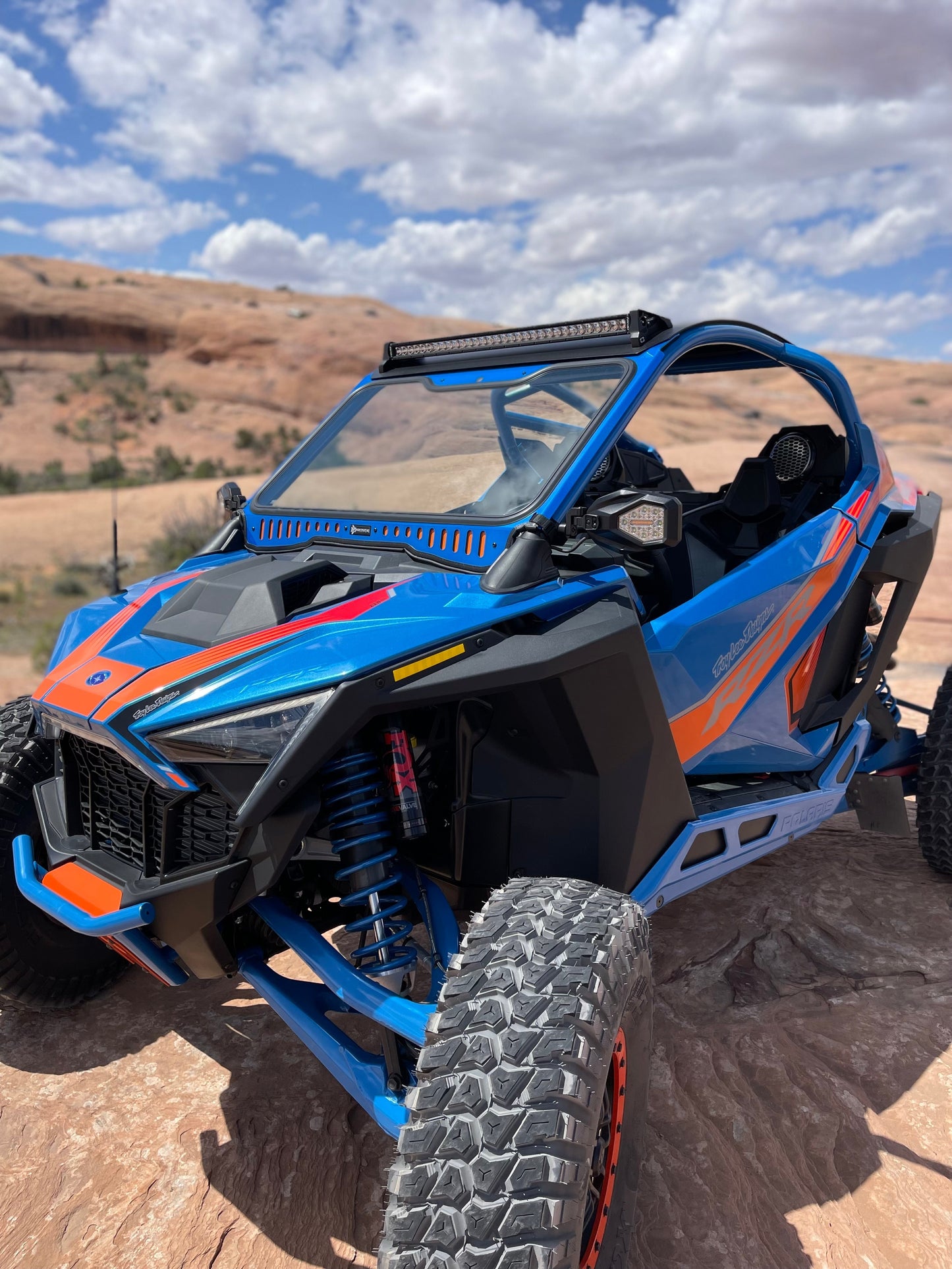 Polaris RZR Pro R (2022-2024) Vented Glass Windshield Bent Metal Off-Road