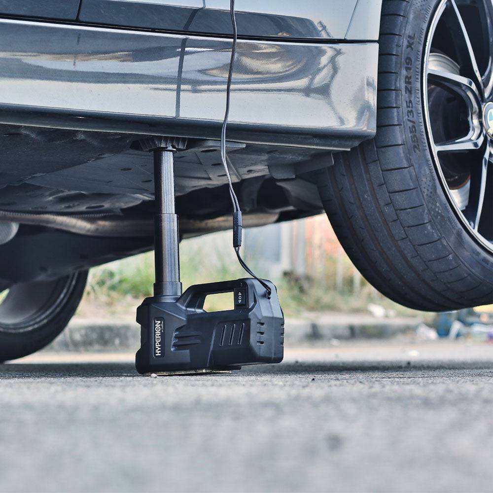Lift-Assist Hydraulic Floor Jack