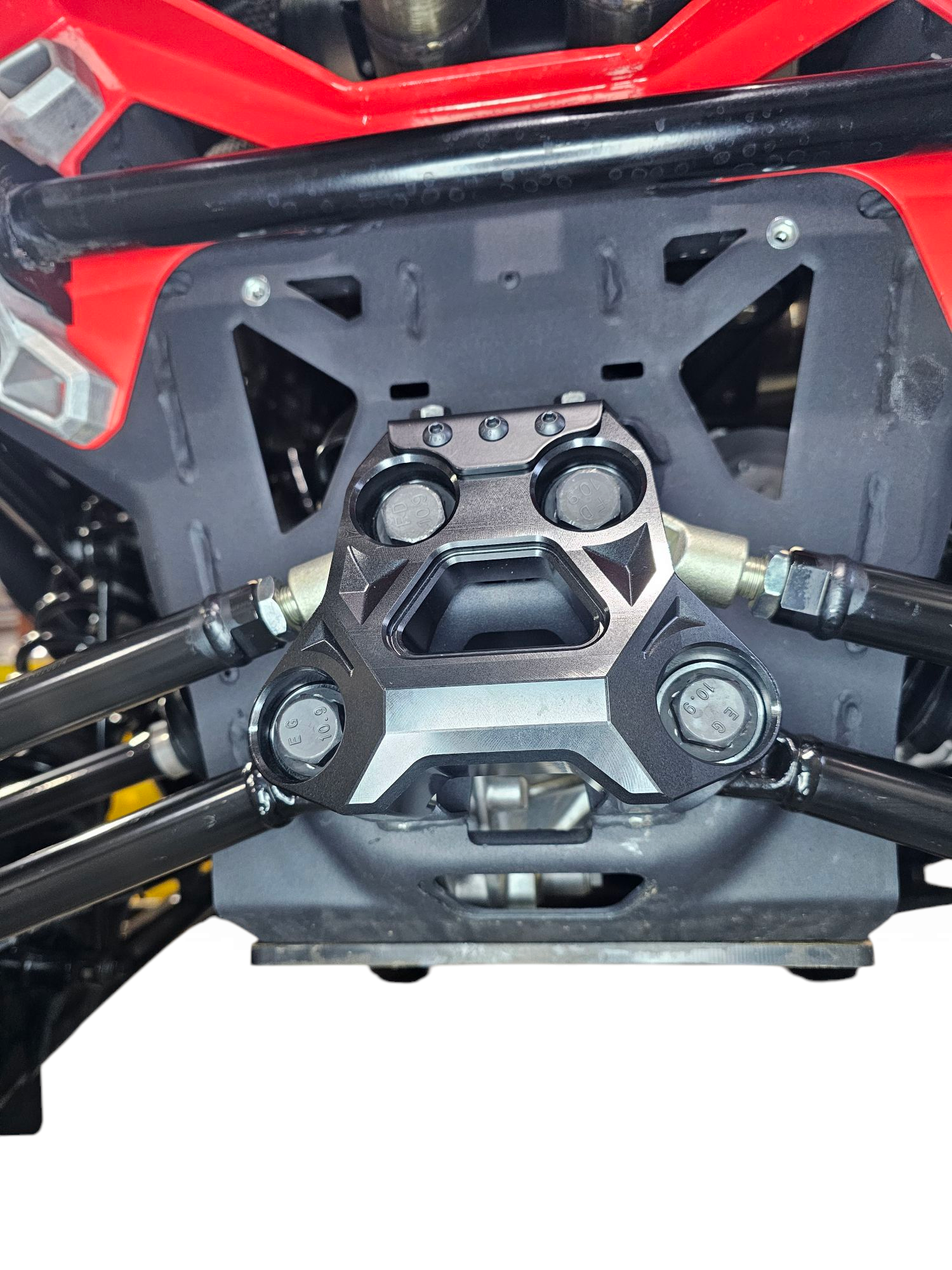 Can-Am Maverick R Billet Radius Rod Plate (Black)