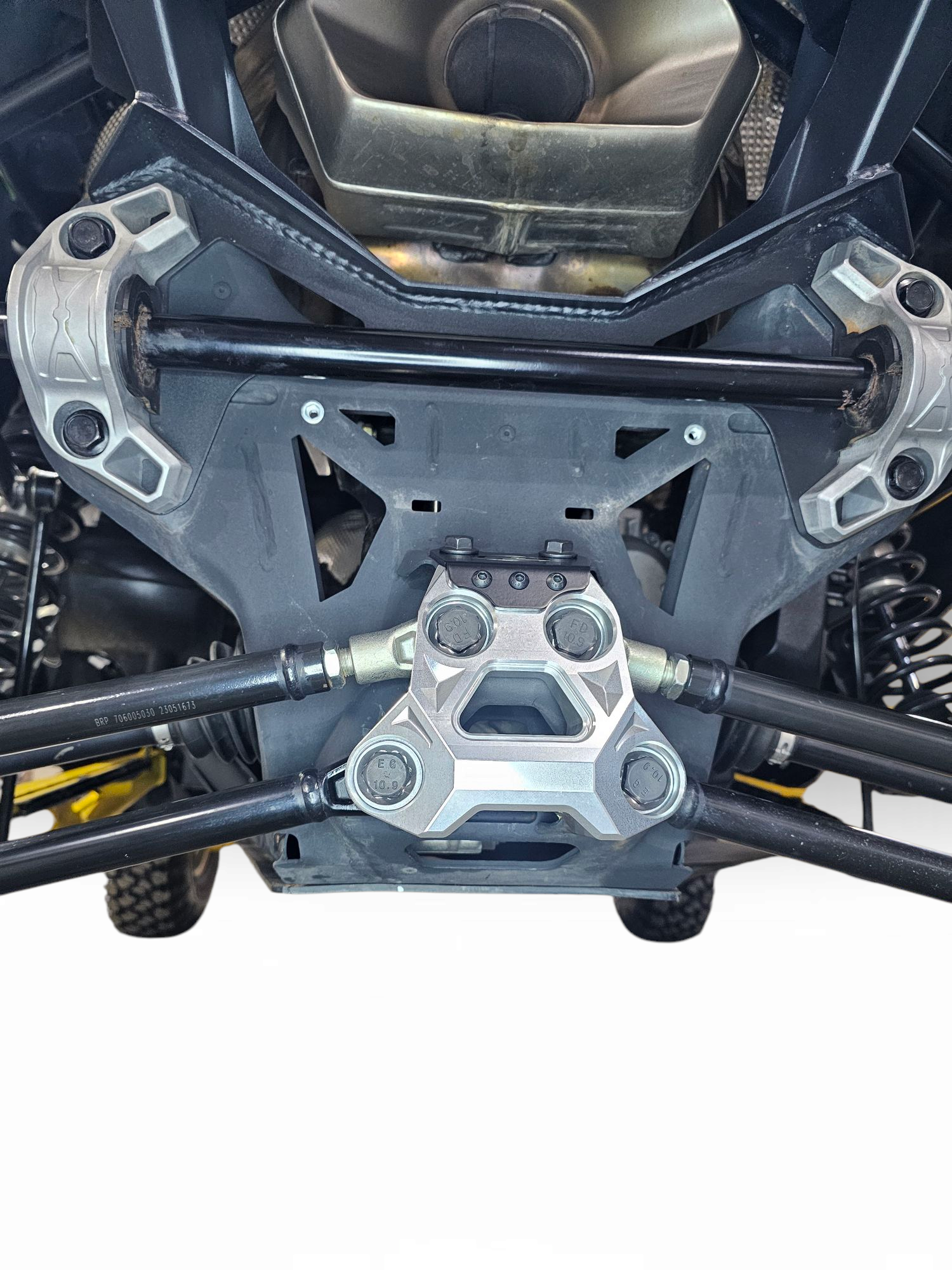 Can-Am Maverick R Radius Rod Plate (Clear)