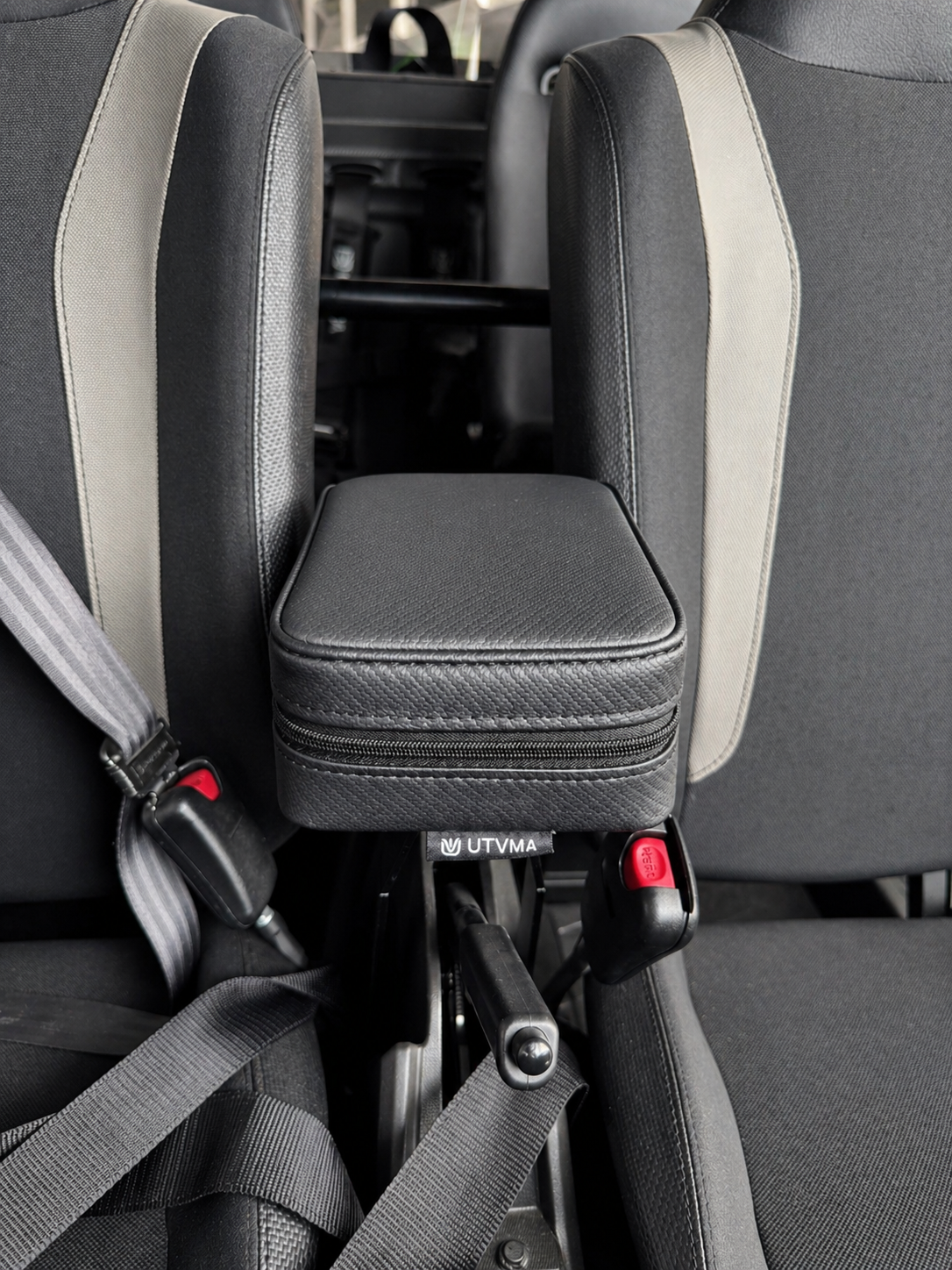 UTVMA RZR 1000 Armrest with Bracket (2024+)