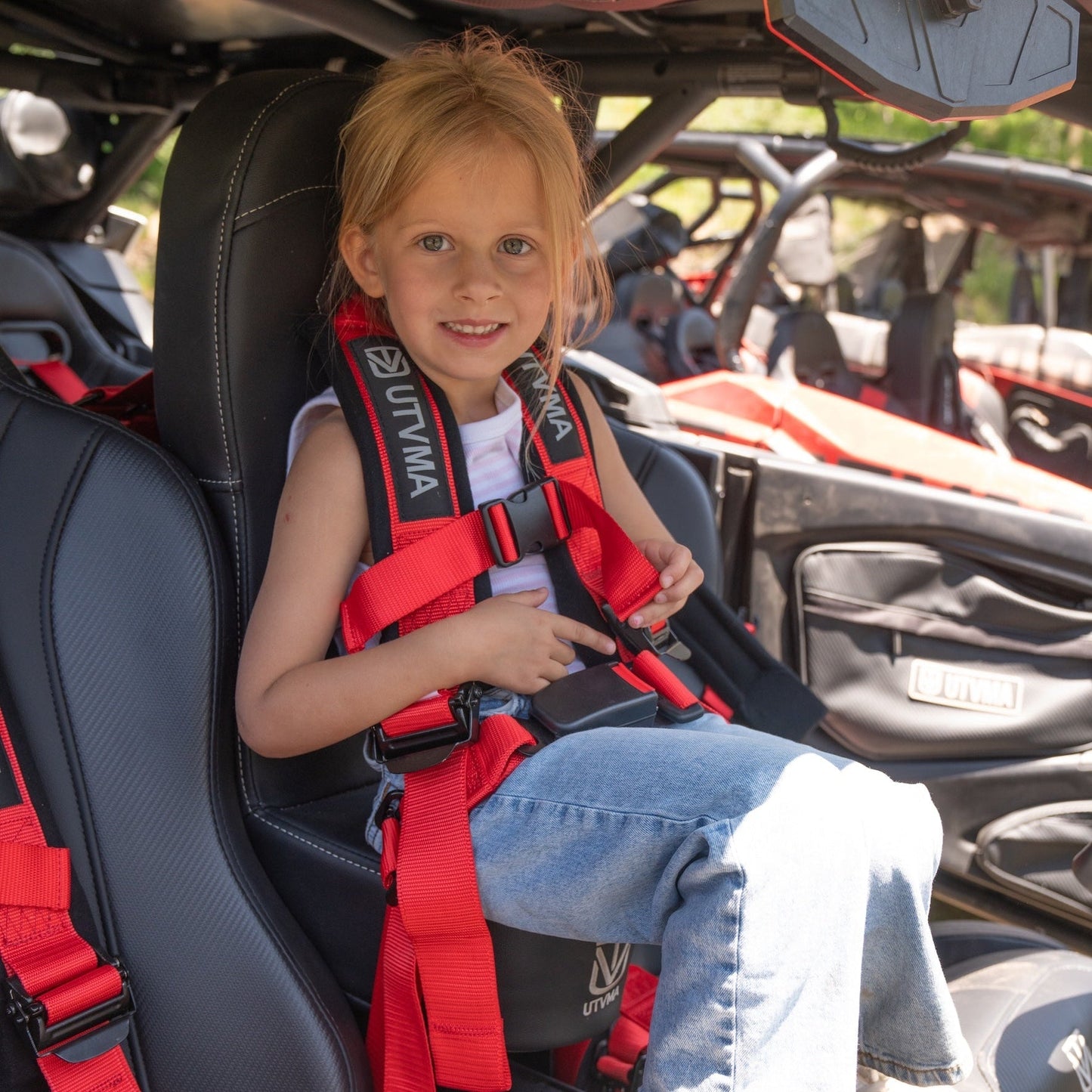 Can-Am Maverick R MAX Front Bump Seat with Harness UTVMA