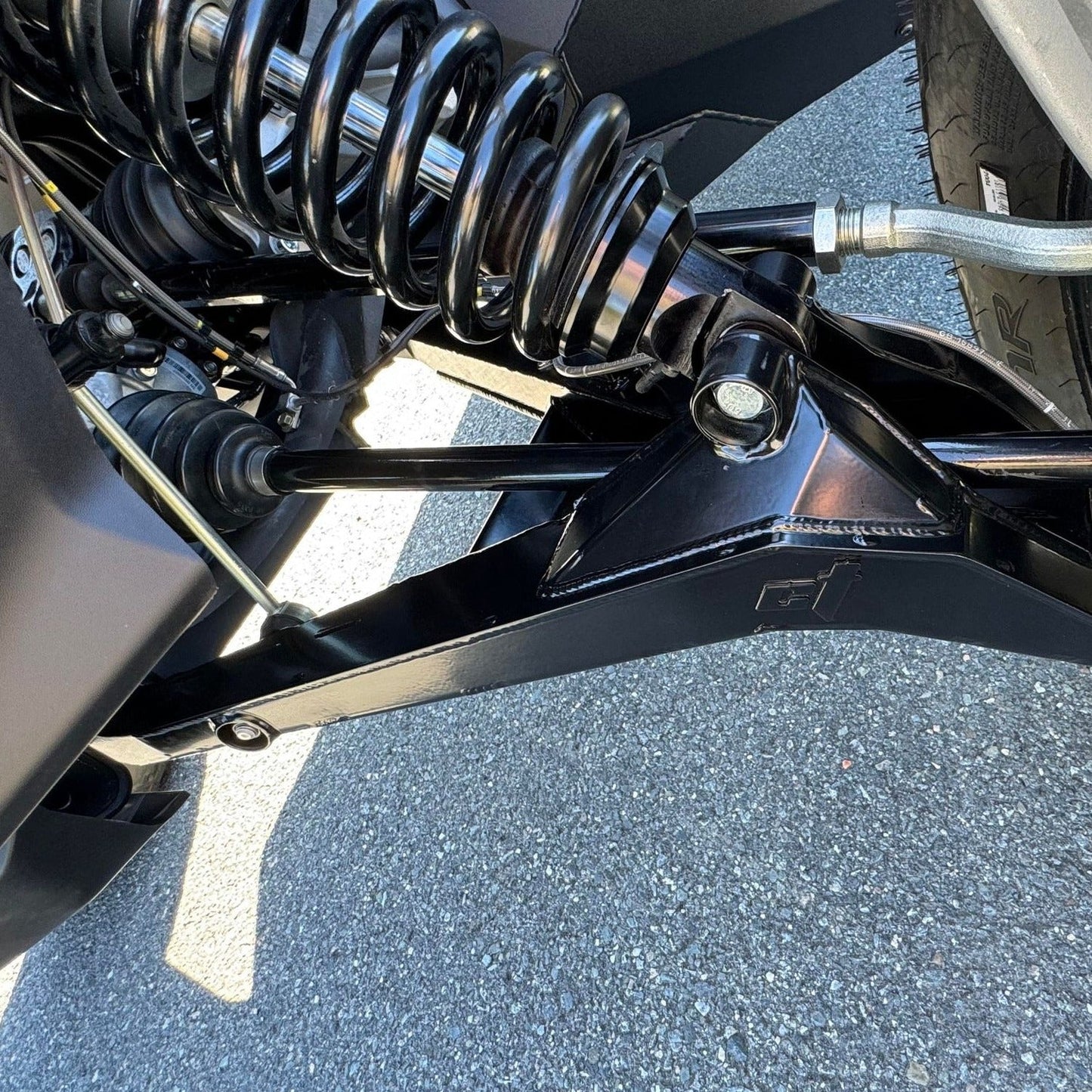 Can-Am Maverick R Pro Rock High Clearance Lower A-Arms CT Race Worx