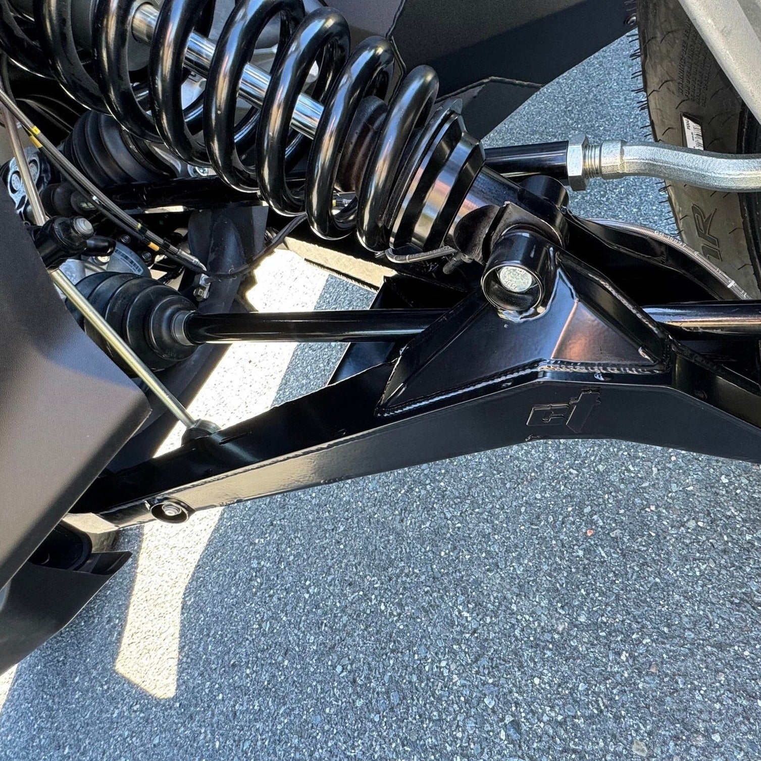 Can-Am Maverick R Pro Rock High Clearance Lower A-Arms CT Race Worx