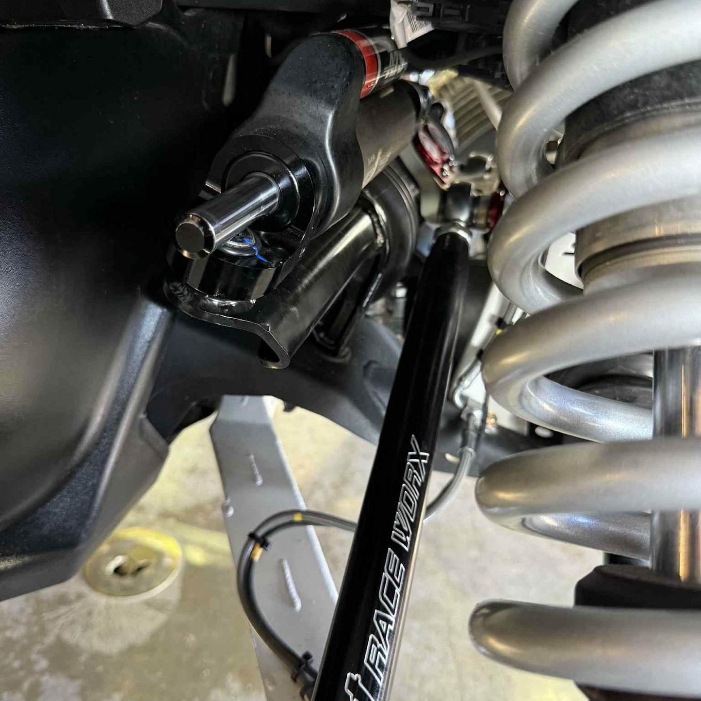 Can-Am Maverick R Steering Dampener Assembly CT Race Worx