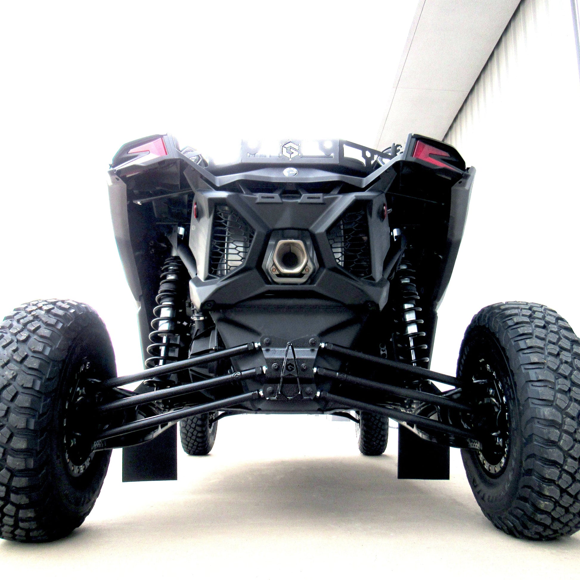 Can-Am Maverick X3 72" Model Radius Rods Geiser Performance