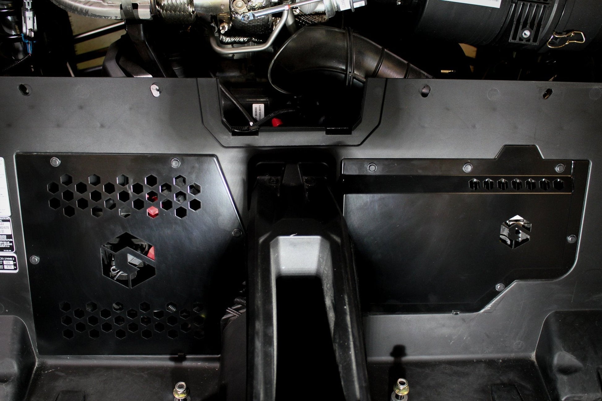 Can-Am Maverick X3 ECU and Battery Cover Geiser Performance
