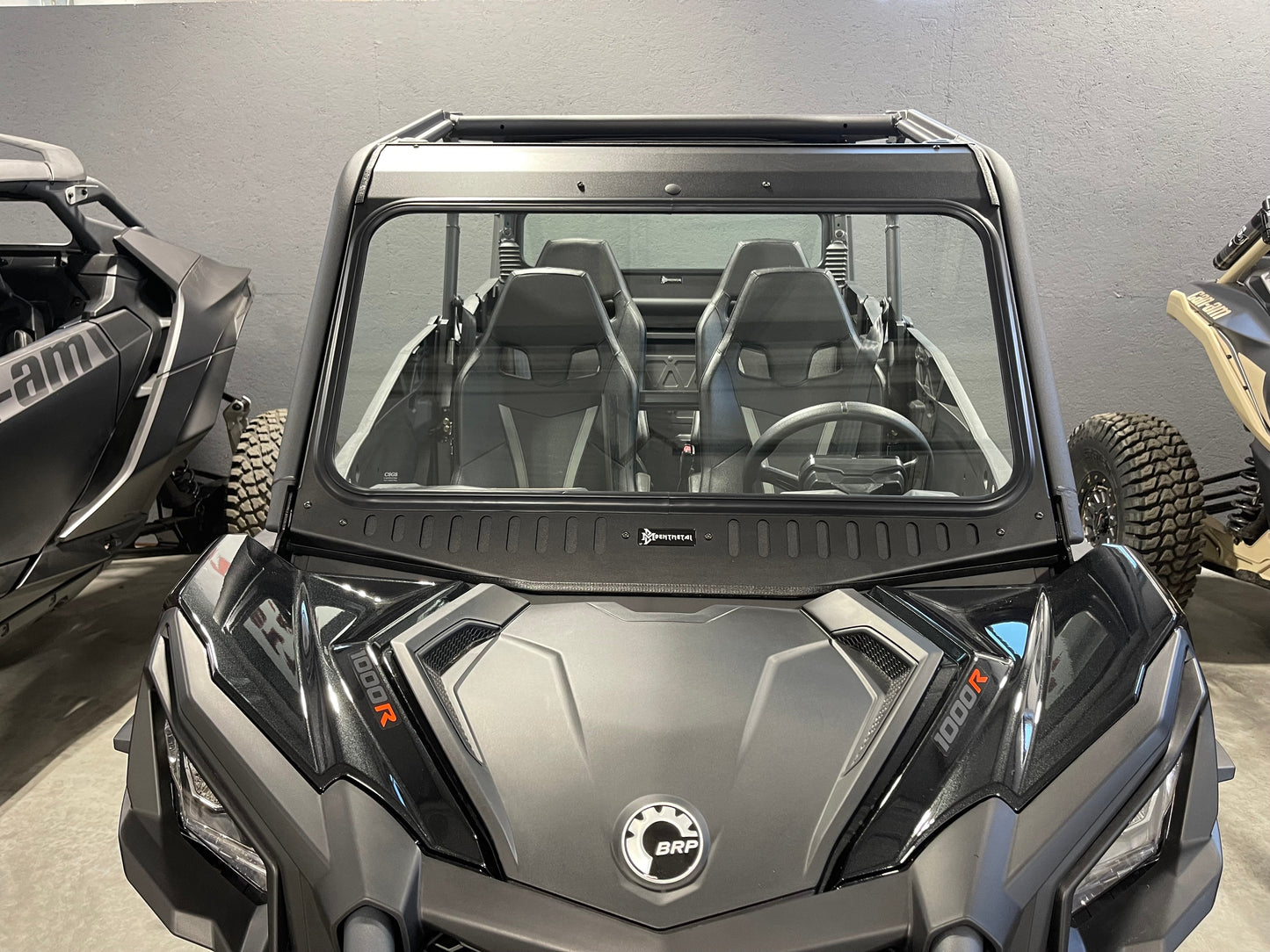 Can-Am Commander / Maverick Vented Glass Windshield