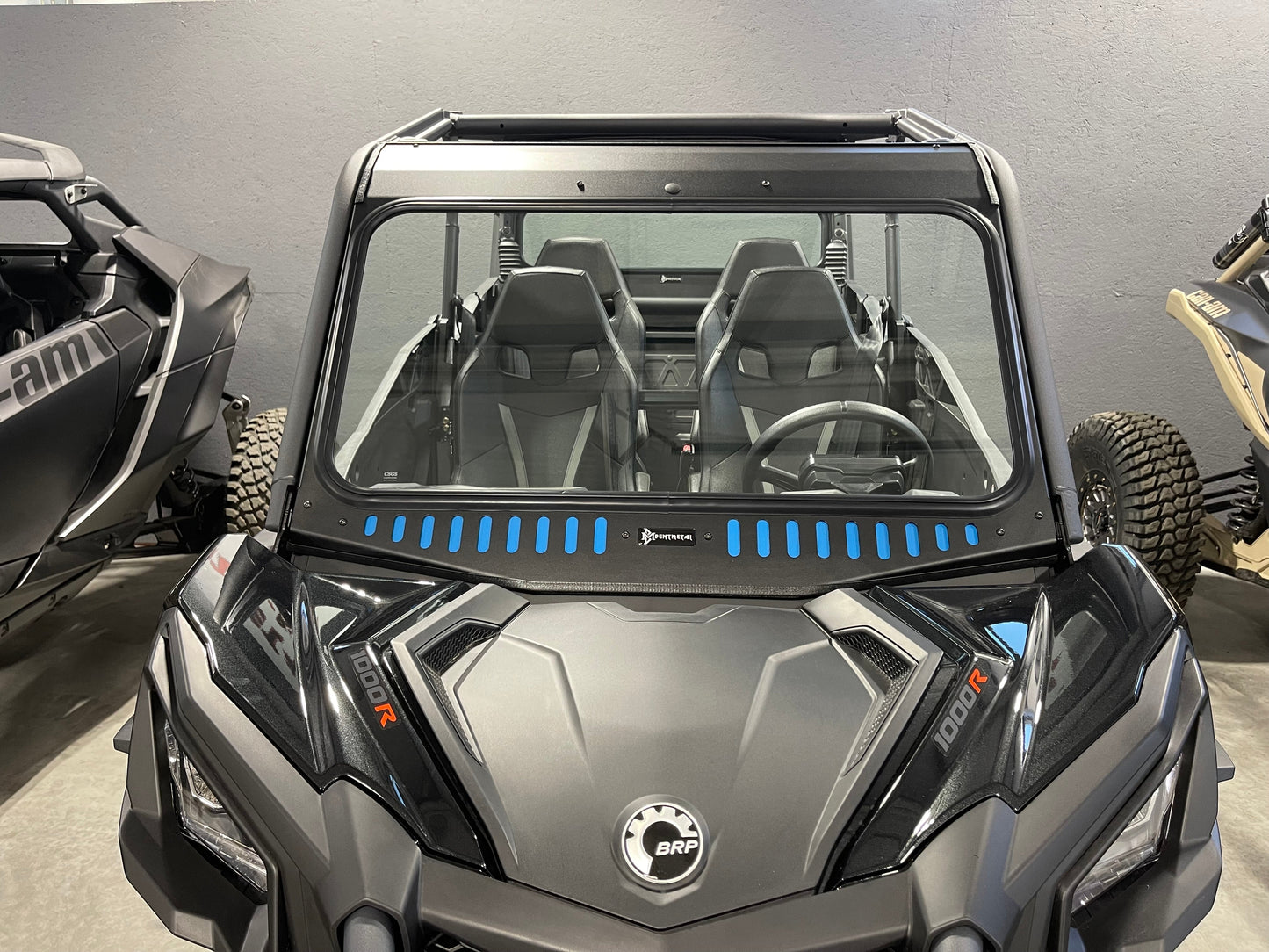 Can-Am Commander / Maverick Vented Glass Windshield