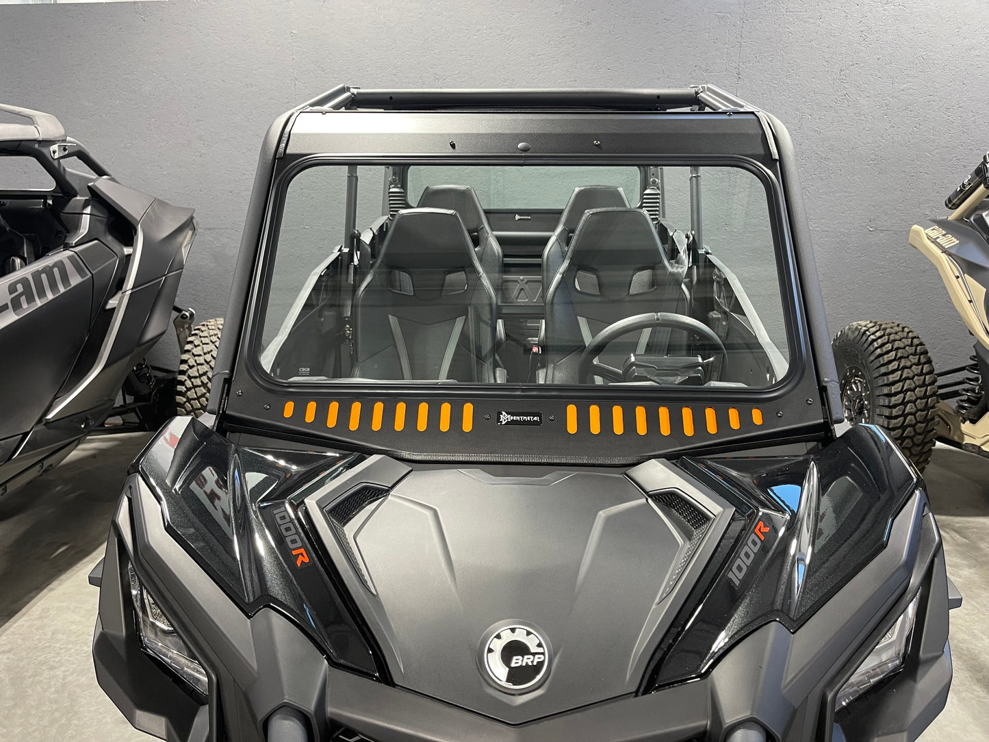 Can-Am Commander / Maverick Vented Glass Windshield