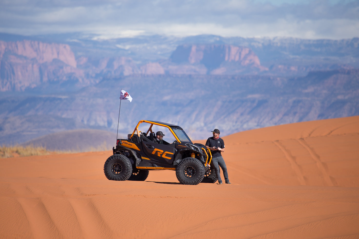 Can-Am Commander / Maverick Vented Glass Windshield