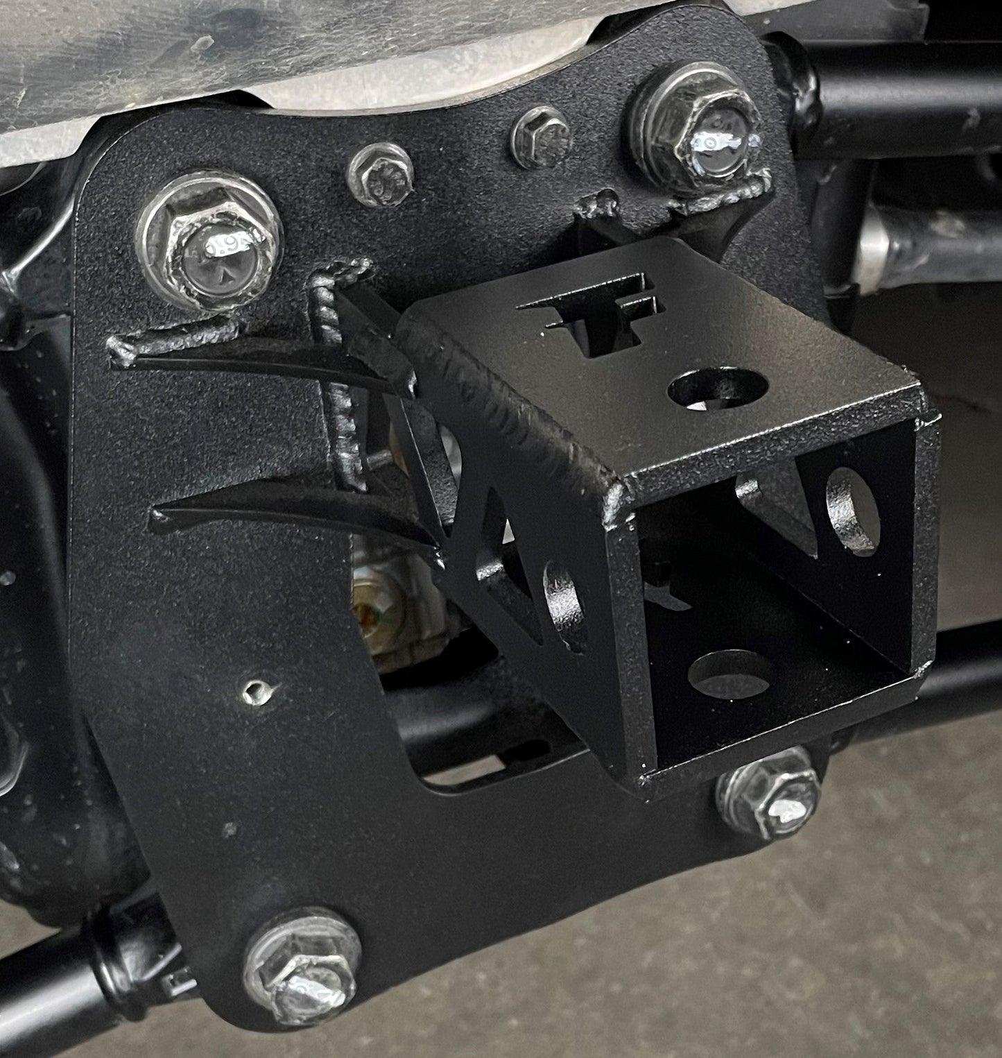 Polaris RZR Pro R / Turbo R Radius Rod Hitch Pull Plate