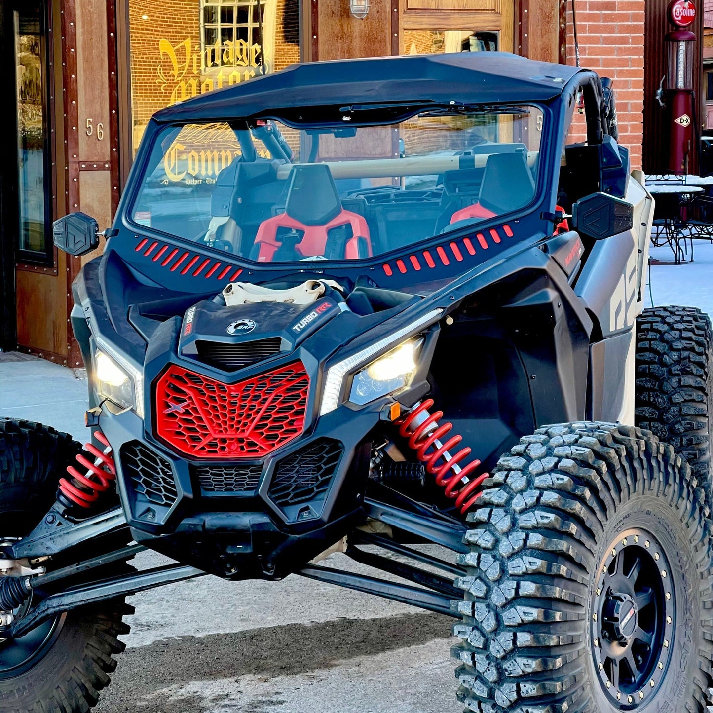 Can-Am Maverick X3 Vented Glass Windshield 2.0