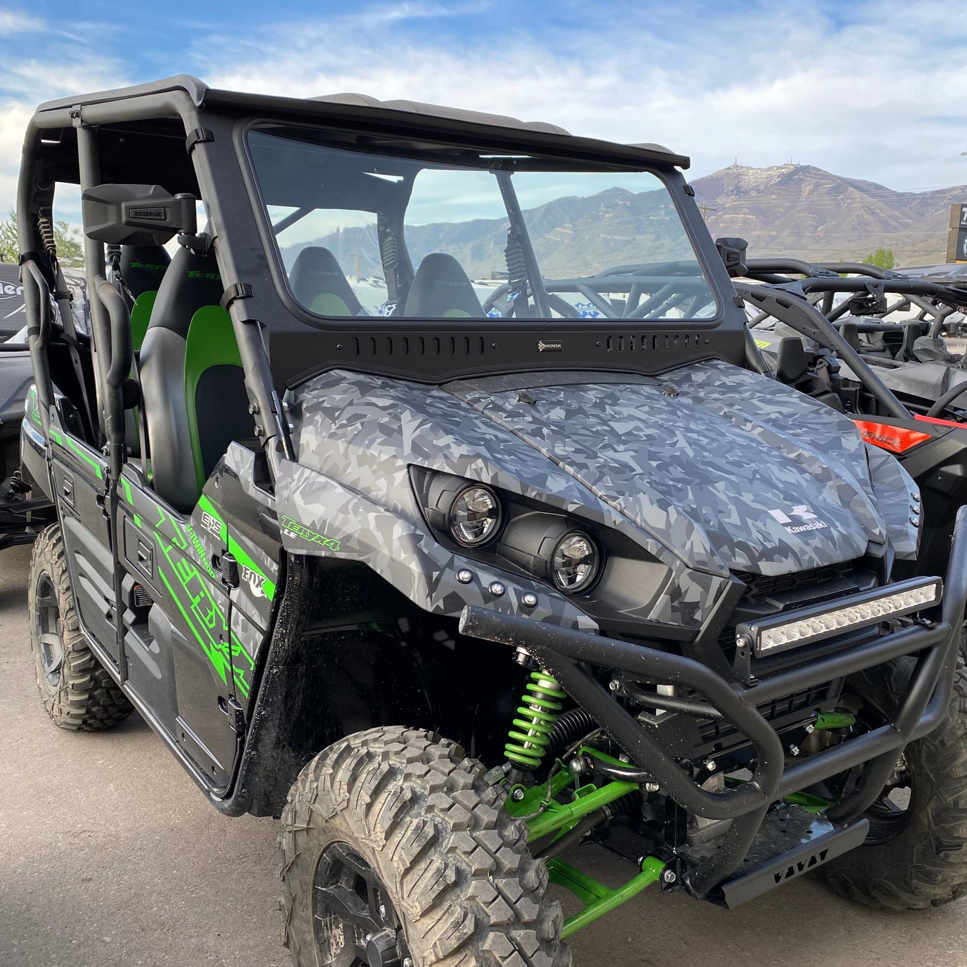 Kawasaki Teryx (2016-2025) Vented Glass Windshield Bent Metal Off-Road