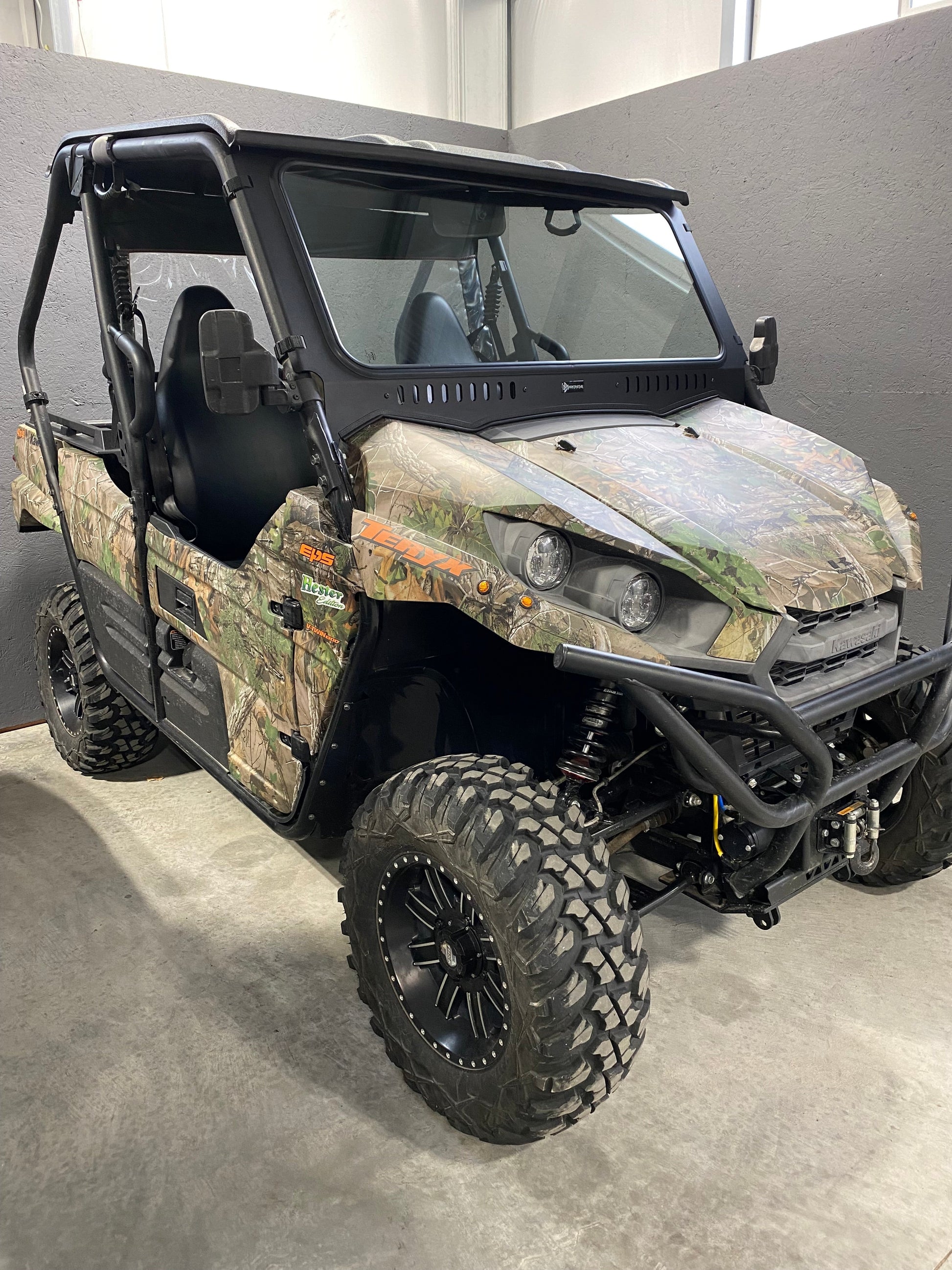 Kawasaki Teryx (2016-2025) Vented Glass Windshield Bent Metal Off-Road