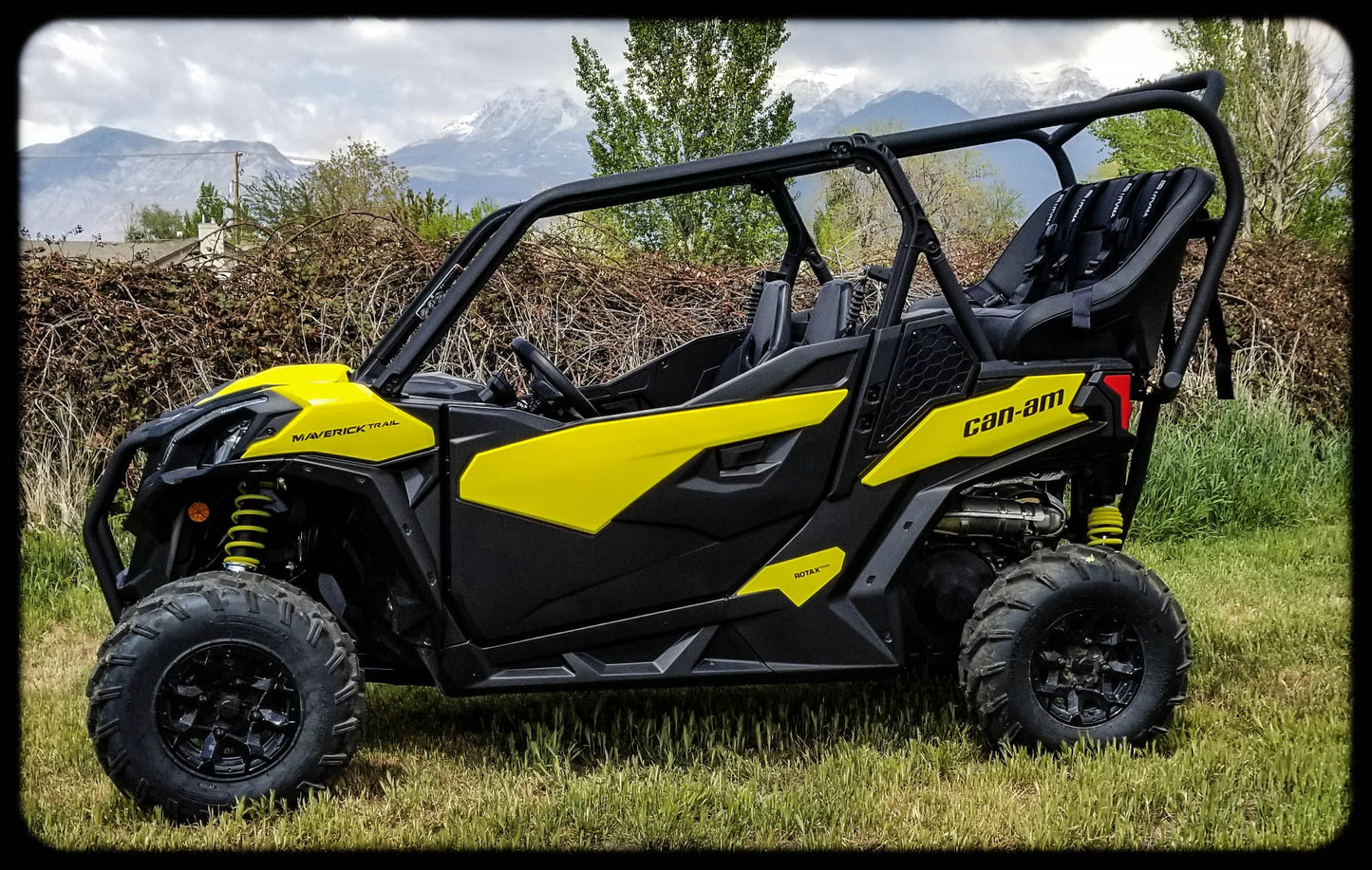 Maverick Sport Backseat and Roll Cage kits (2018-2024)