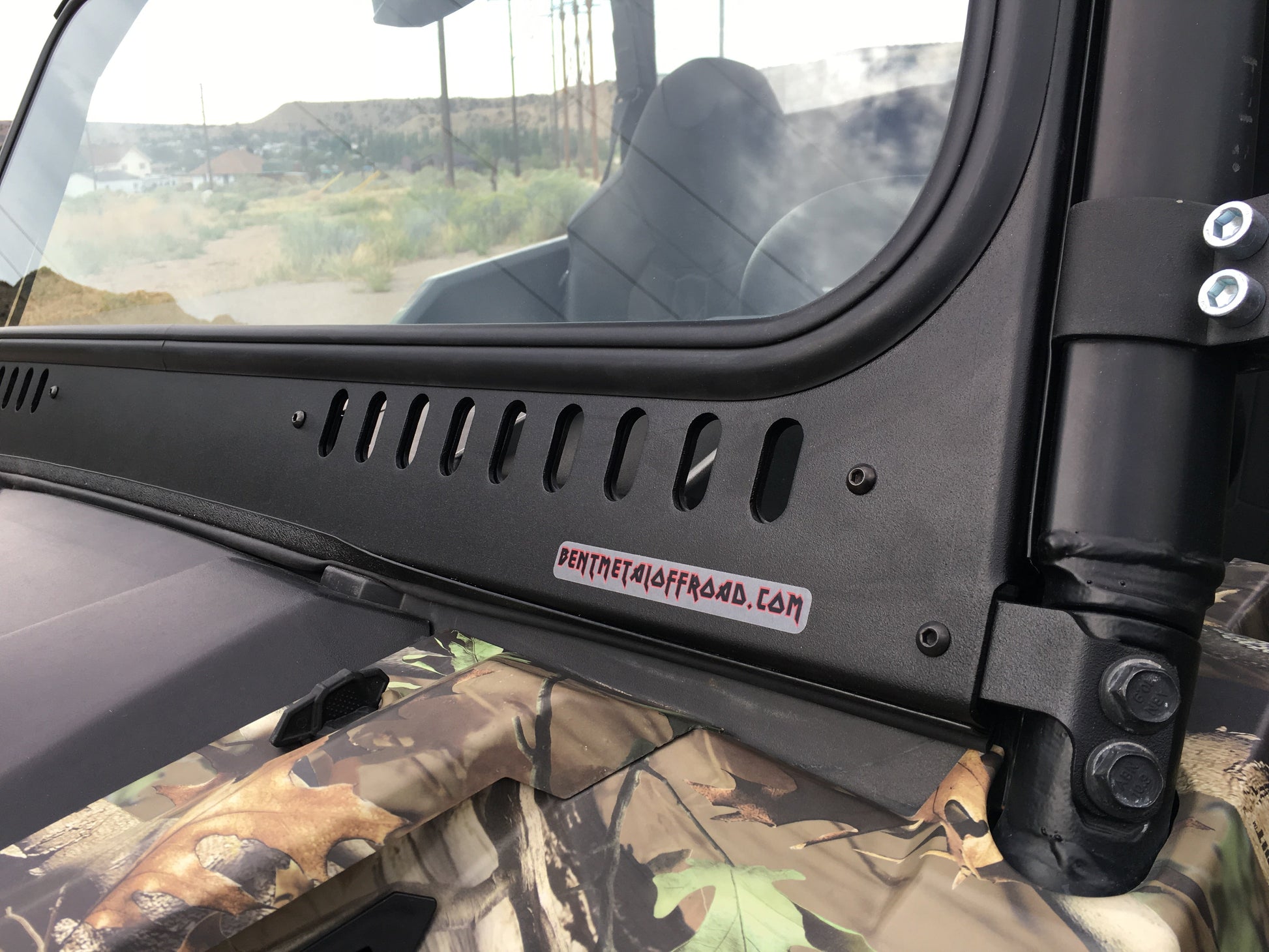 Polaris General Vented Glass Windshield 1.0 Bent Metal Off-Road