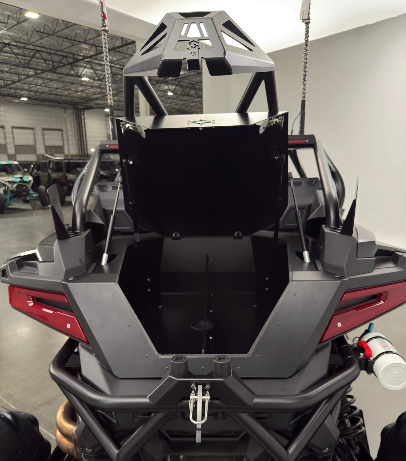 Polaris RZR Pro R Cargo Box Geiser Performance
