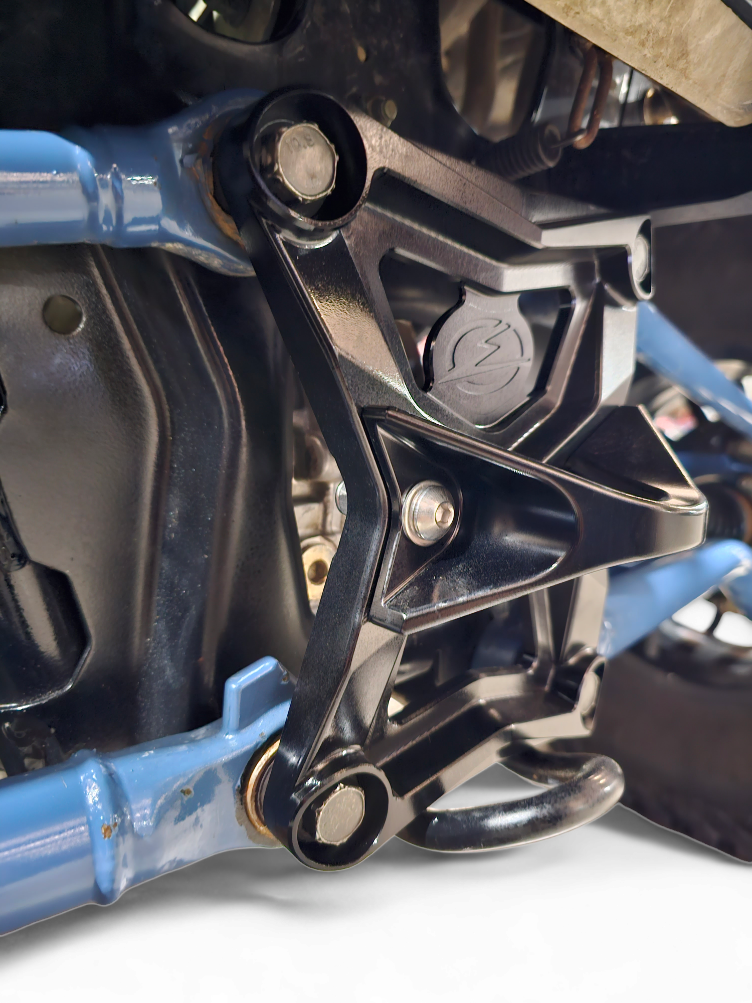 Polaris RZR Pro XP Radius Rod Plate with Tow Hook (Black)