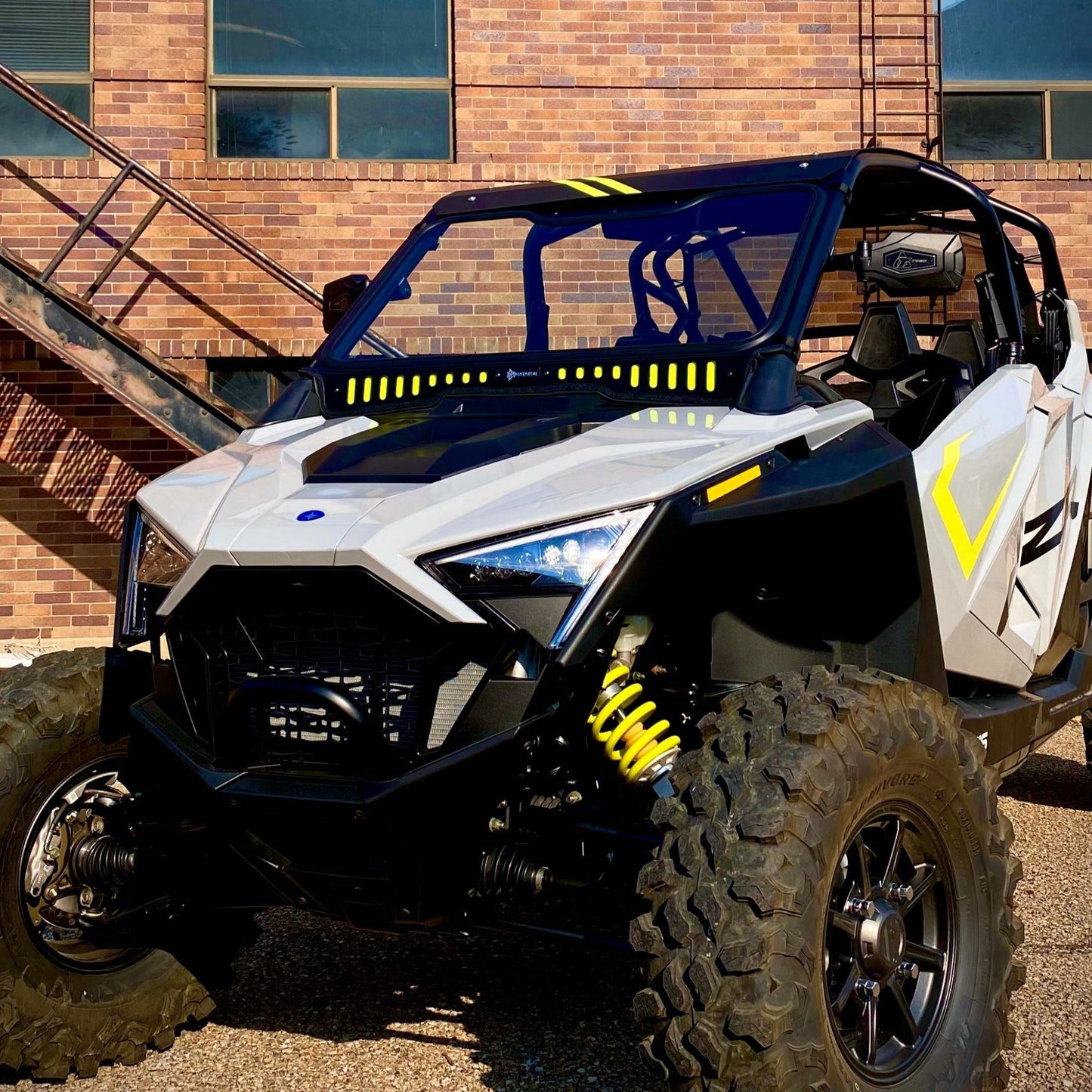 Polaris RZR Pro XP / Turbo R (2020-2024) Vented Glass Windshield Bent Metal Off-Road