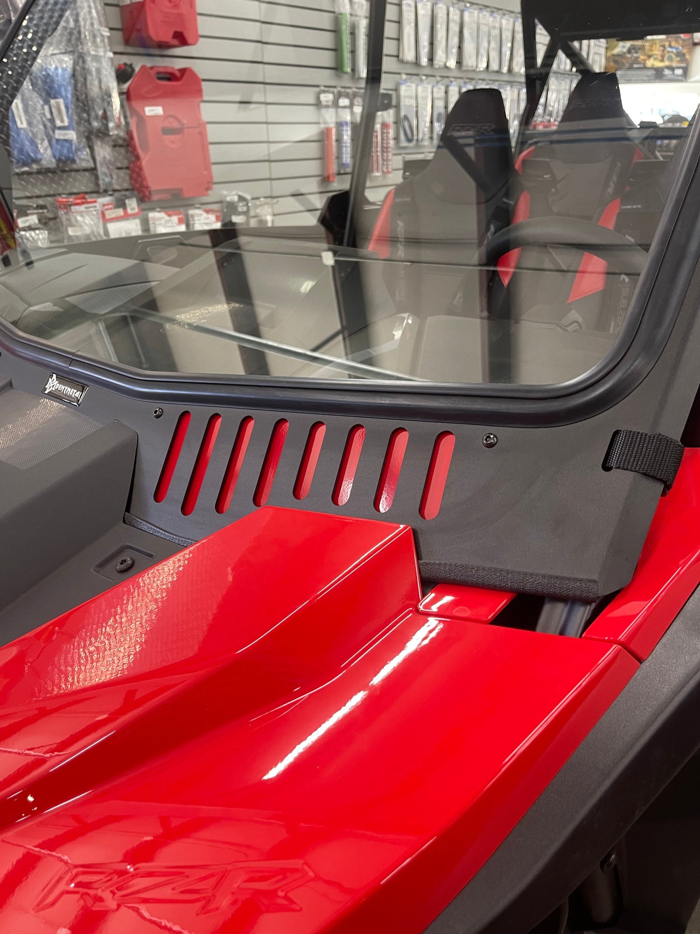 Polaris RZR XP / XP S (2024+) Vented Glass Windshield Bent Metal Off-Road
