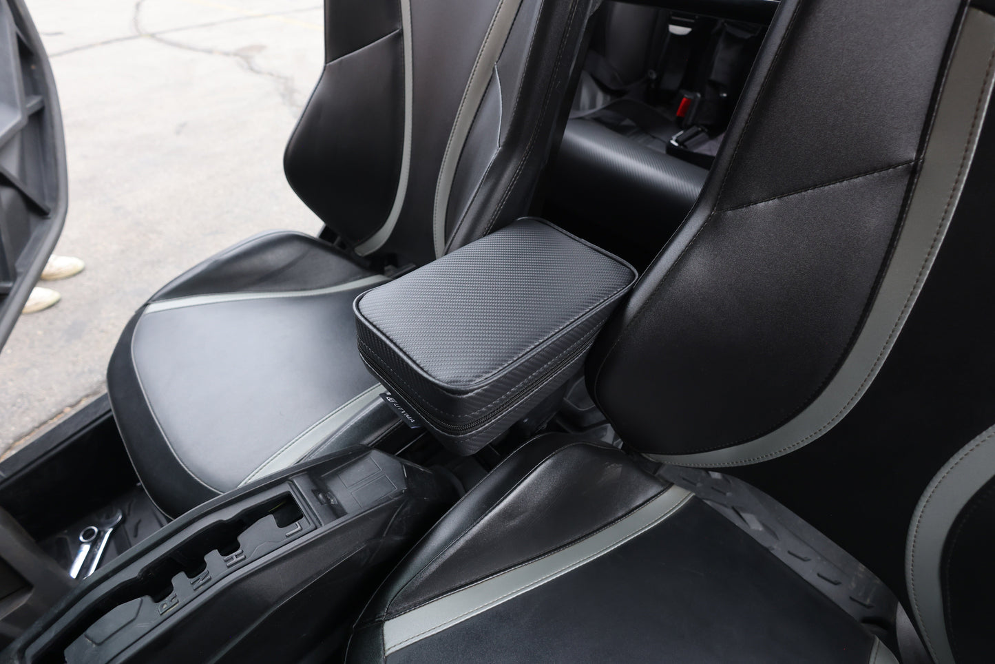 UTVMA Maverick Sport Armrest with Bracket (2018-2024)