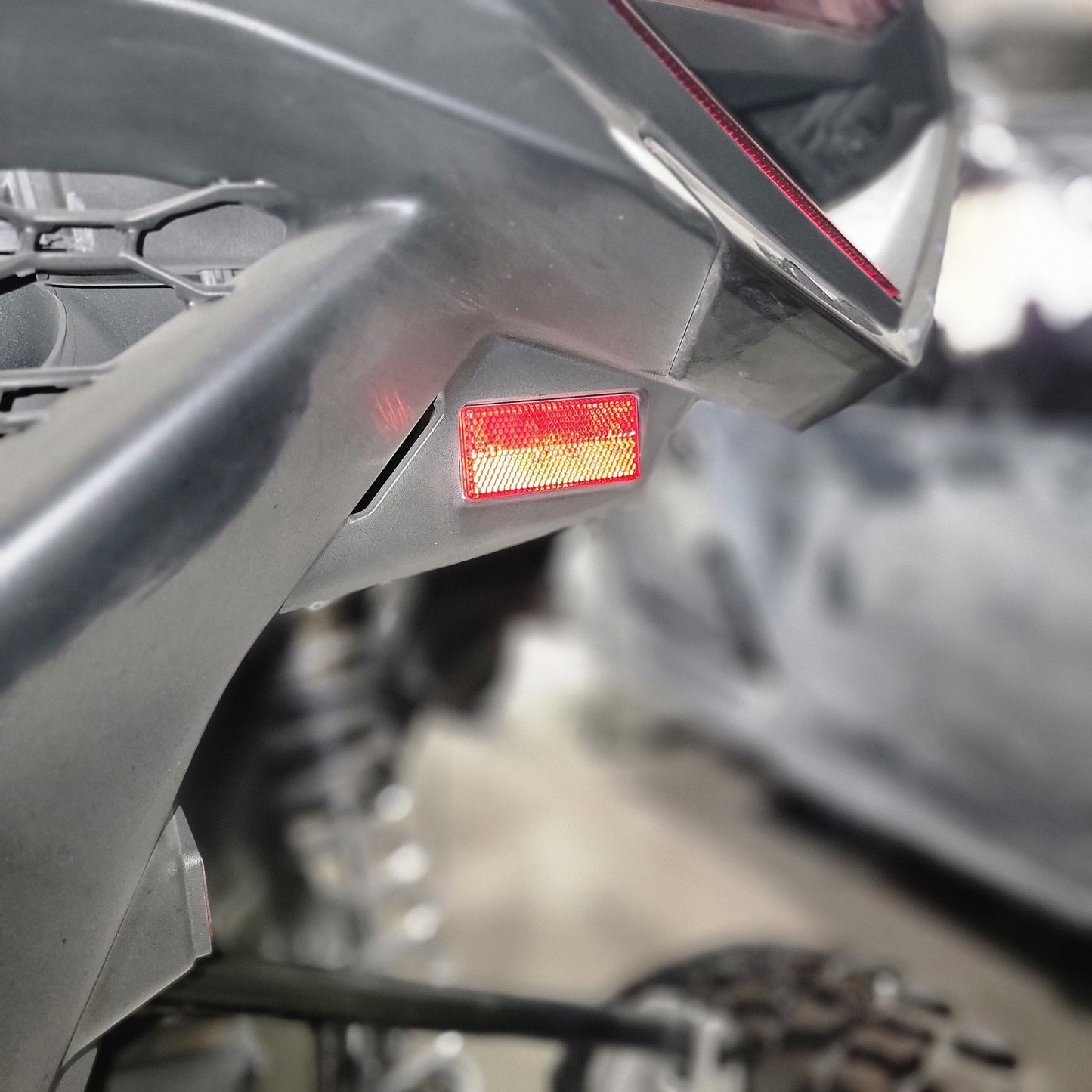 Can-Am Maverick R Rear Facing Lights