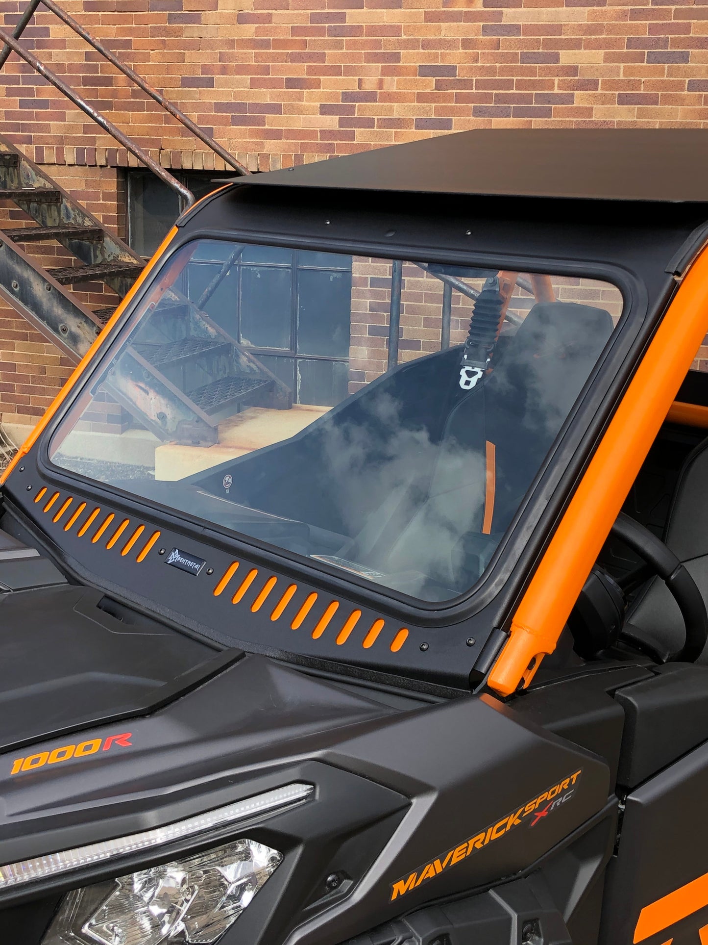 Can-Am Commander / Maverick Vented Glass Windshield